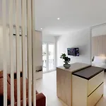 דירה Goldimare Garden אומאג