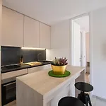 Goldimare Garden דירה