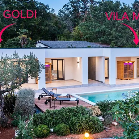Goldimare Garden דירה